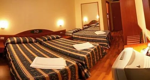 וימודרונה Hotel Ristorante La Rampina
